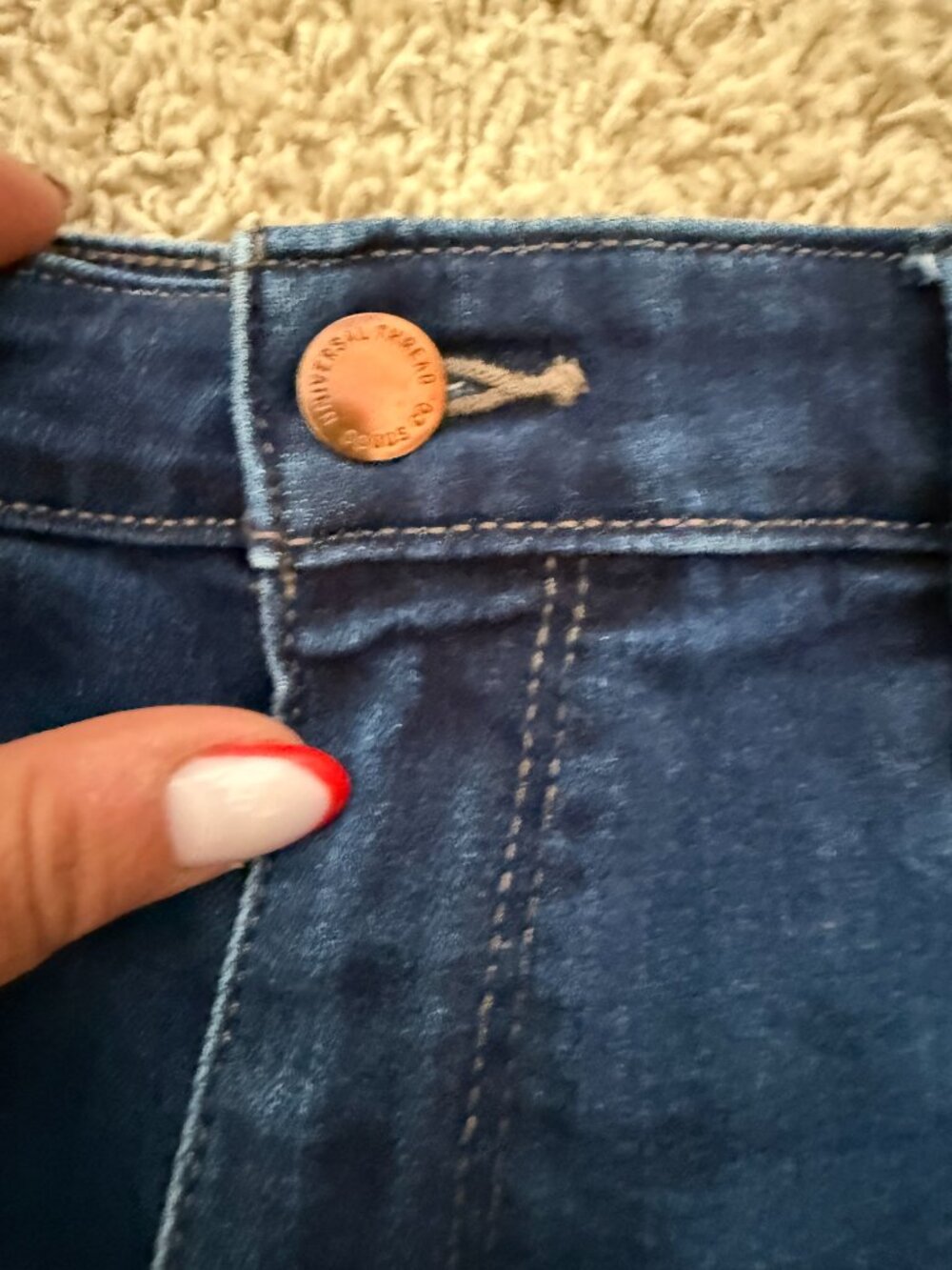 Universal Threads Denim Shorts - Picture 4 of 4
